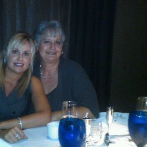 Meet your Posher, Leslie